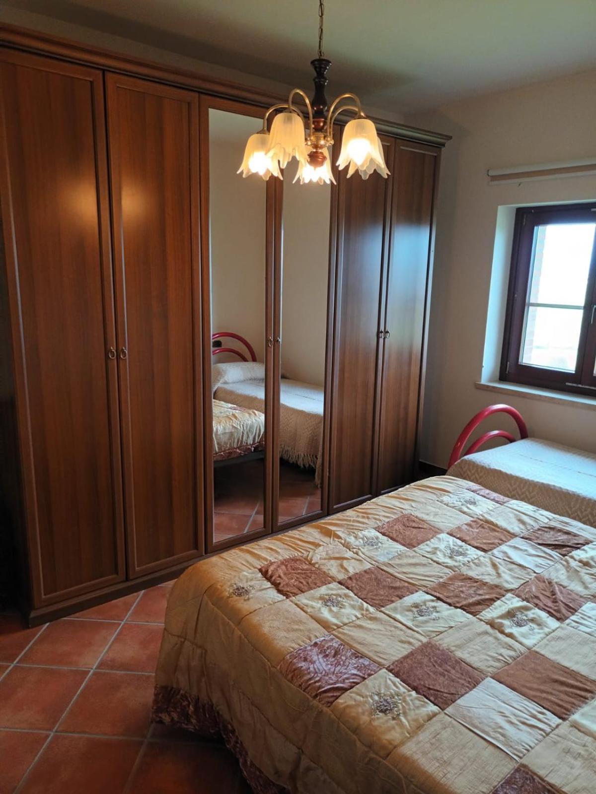 Casa Di Campagna Villa De Luca Bellante Luaran gambar